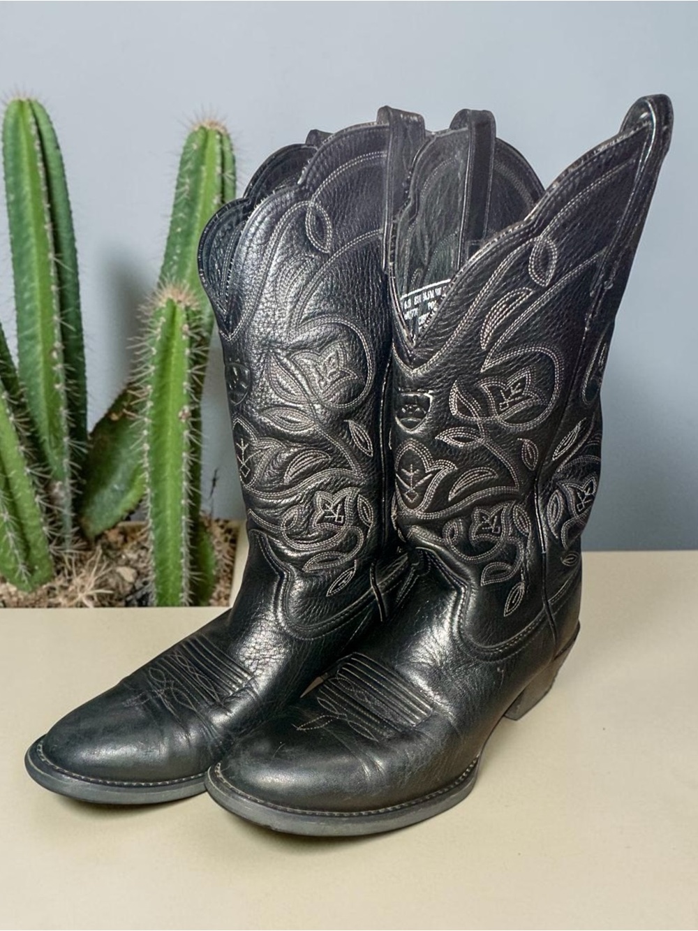 Women’s Black Ariat Western Embroidered Leather Boots